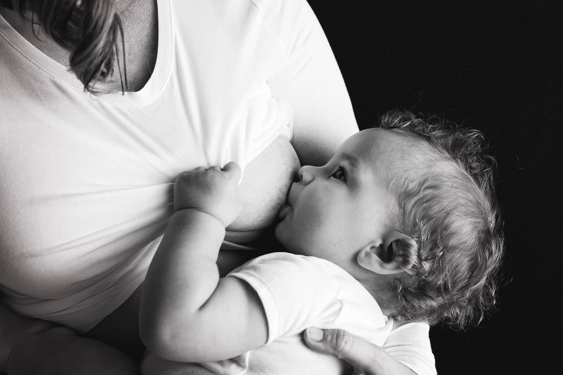 breastfeeding stigma 